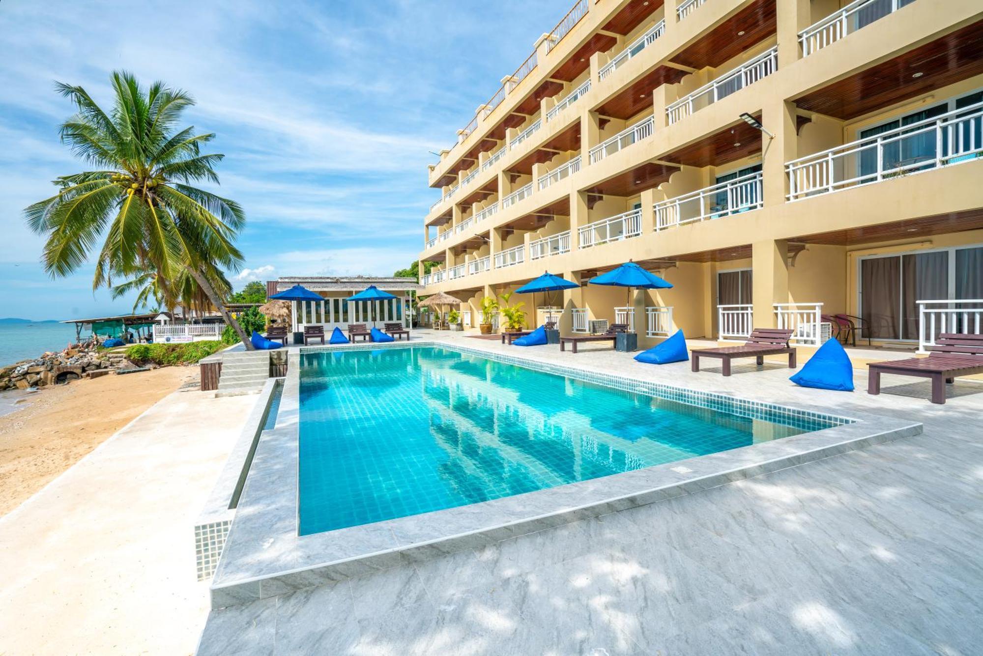 Royal Phala Cliff Beach Resort Ban Chang  Exterior photo